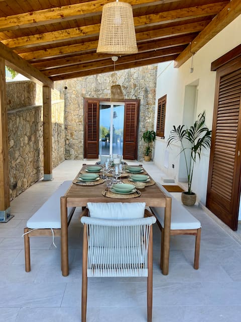 Villa Anthea - Relax with Sea View