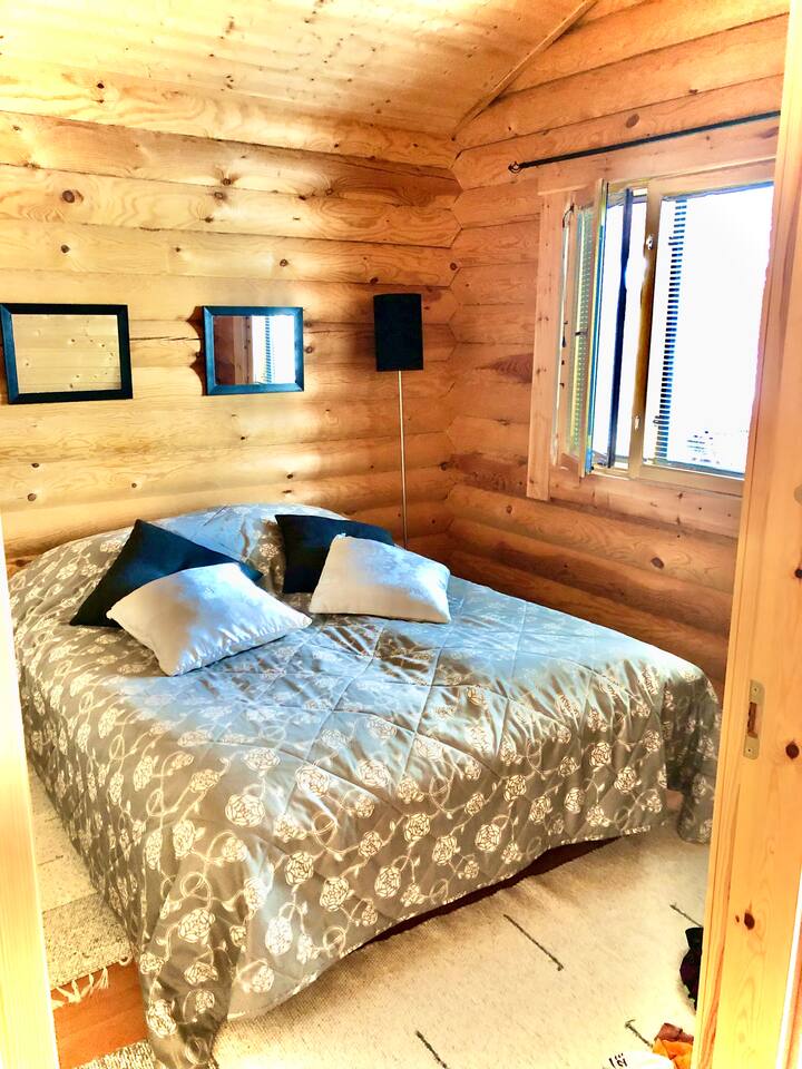 Schlafzimmer 2