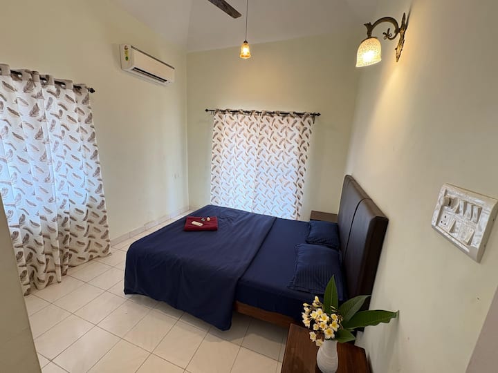 Bedroom 1 image 1