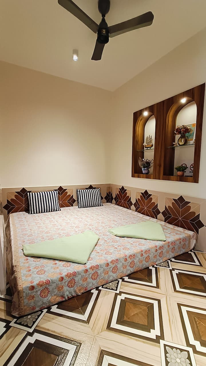 Zuluk Poolside Luxury Pool Villa With Swiming Pool - Ratnagiri
