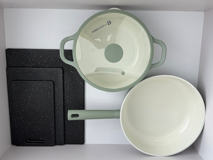 Full kitchen image 3