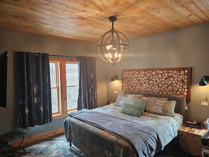 mashine ya sauti na chaja za usb, taa za ukuta, televisheni