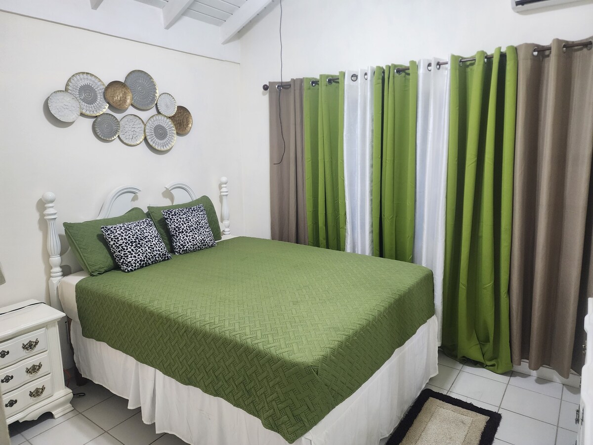 საძინებელი 1