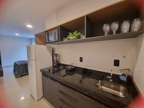 Top Airbnb: Modern Studio Near Anashopping and UniEVANGÈLICA em Goiás