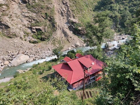 Ghnp Trails Homestay