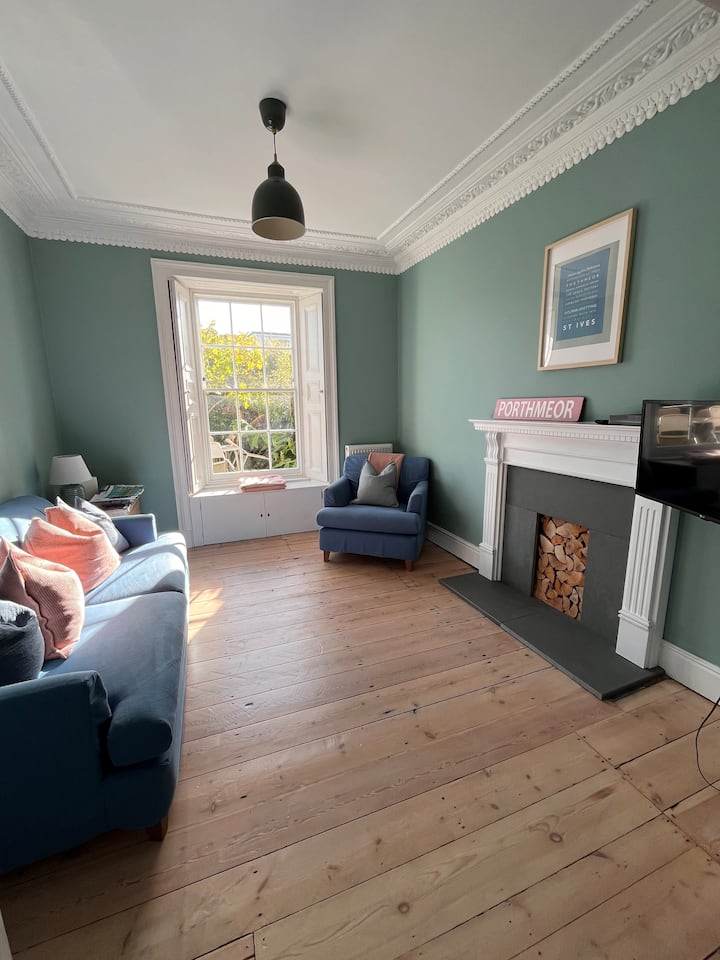 Central St Ives +Garden +Parking - St Ives