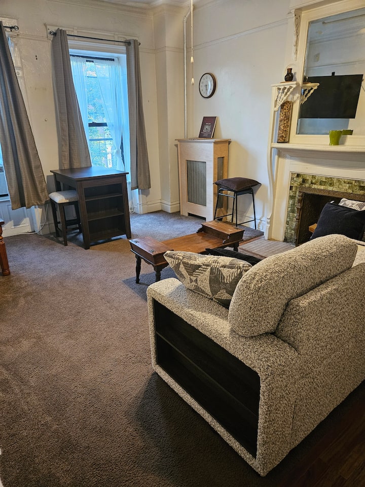 Vanilla Tea - Private 1 Bedroom Apt. In Brownstone - New York City