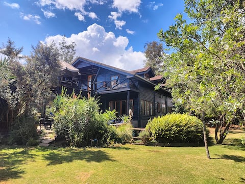 Serene Vasha Getaway