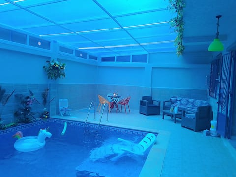 F3 house indoor pool airport