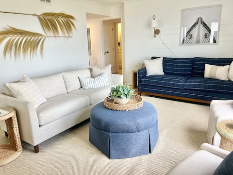 Summer by the Sea-Oceanfront/Pool/sleeps 10/Hottub