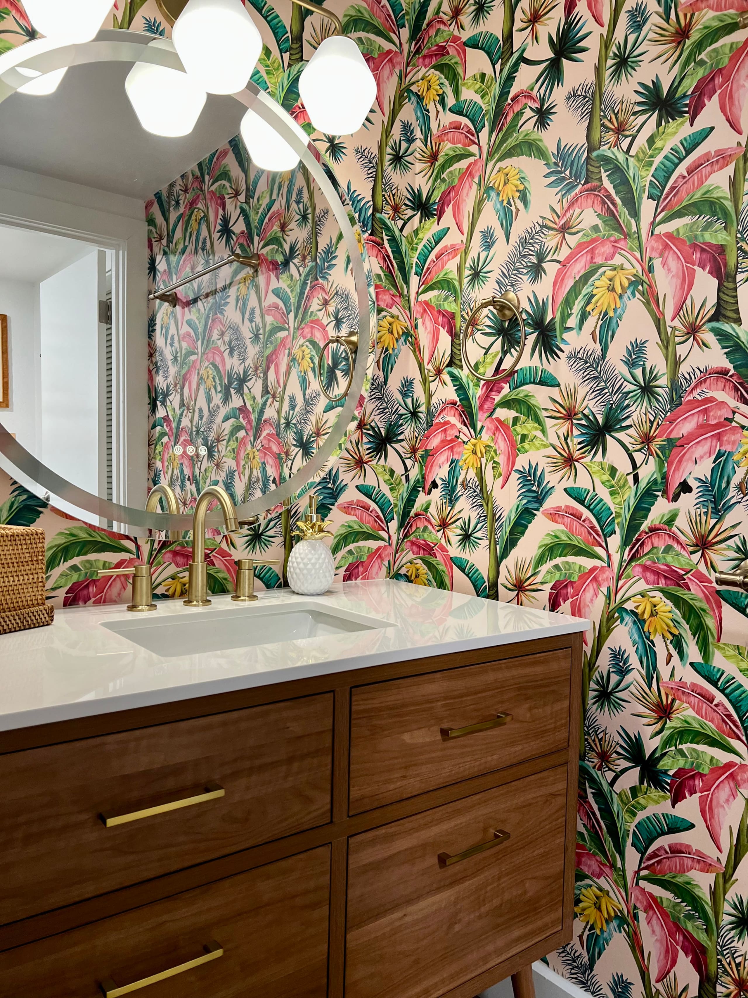 NEW Palm Dreams • Luxe Retreat | AC | Beaches - Image 19