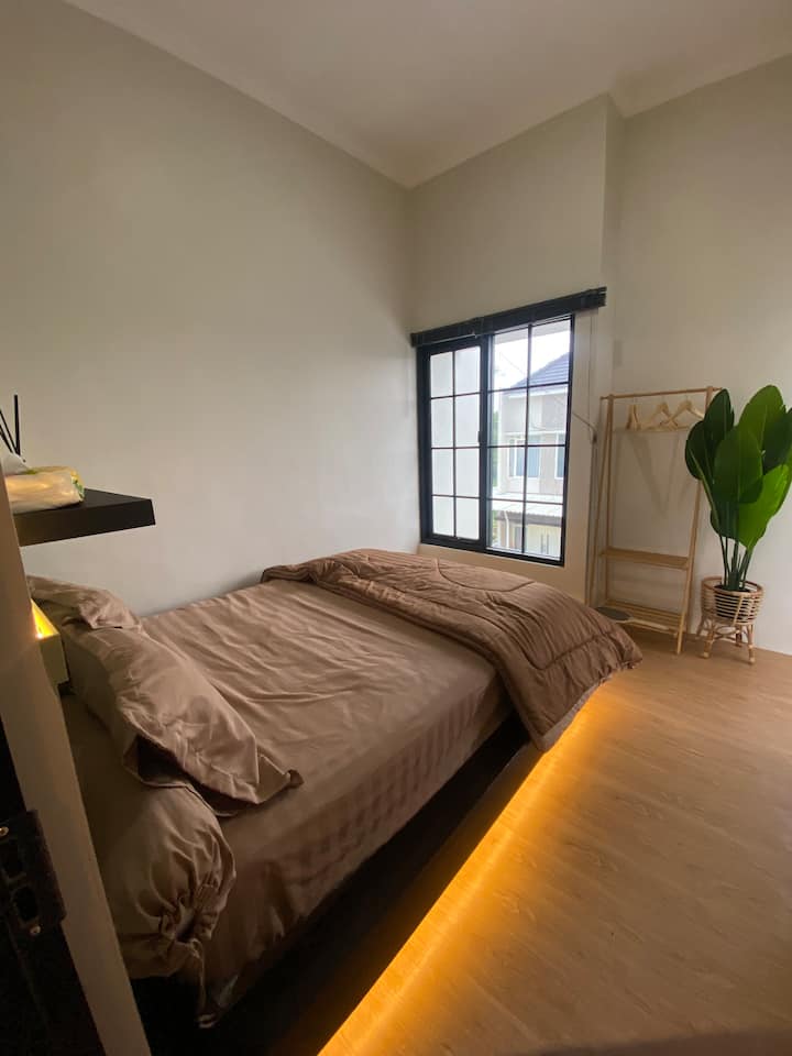 غرفة النوم 1