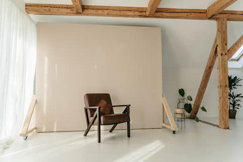 Erfolgreiche Airbnb-Immobilie: Holiday in a stylish attic apartment with air conditioning in Bamberg