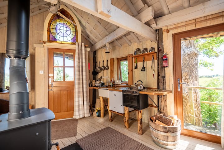 Unique Treehouse Glamping Retreat With Great Views - Dunblane