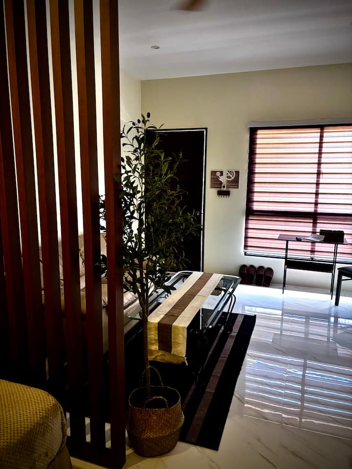 Modern Studio • Near Resorts • City Hall - Island Garden City of Samal