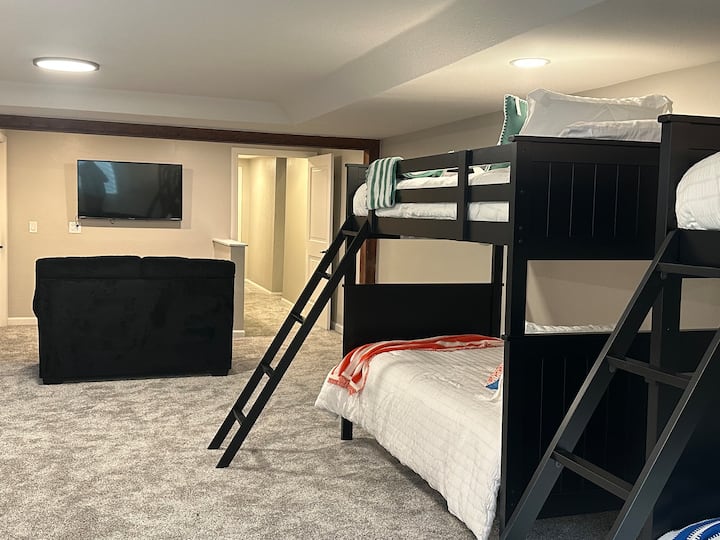 Bedroom 6