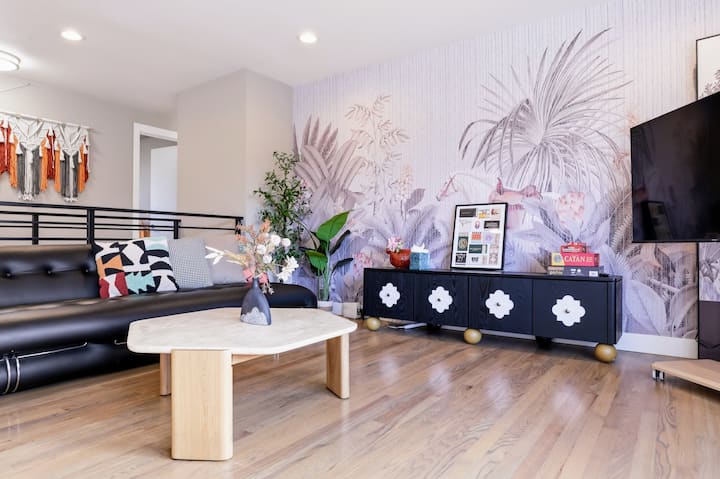 Large Modern Seattle Home, Perfect For Groups - Seattle
