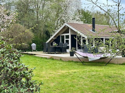 Idyllic cottage near Liseleje