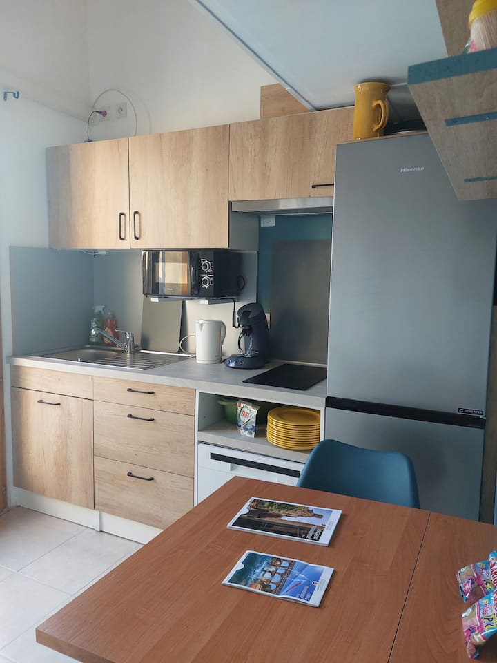 Gîte De 2 à 4 Personnes à Vers Pont Du Gard - Remoulins