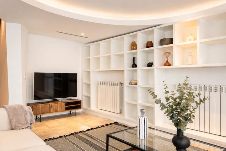 Loft Design Alcobendas | La Moraleja · Parking - Tres Cantos