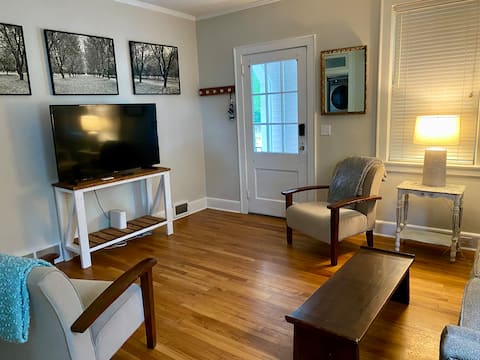 Successful Airbnb property: Charming Rosewood Retreat in Columbia