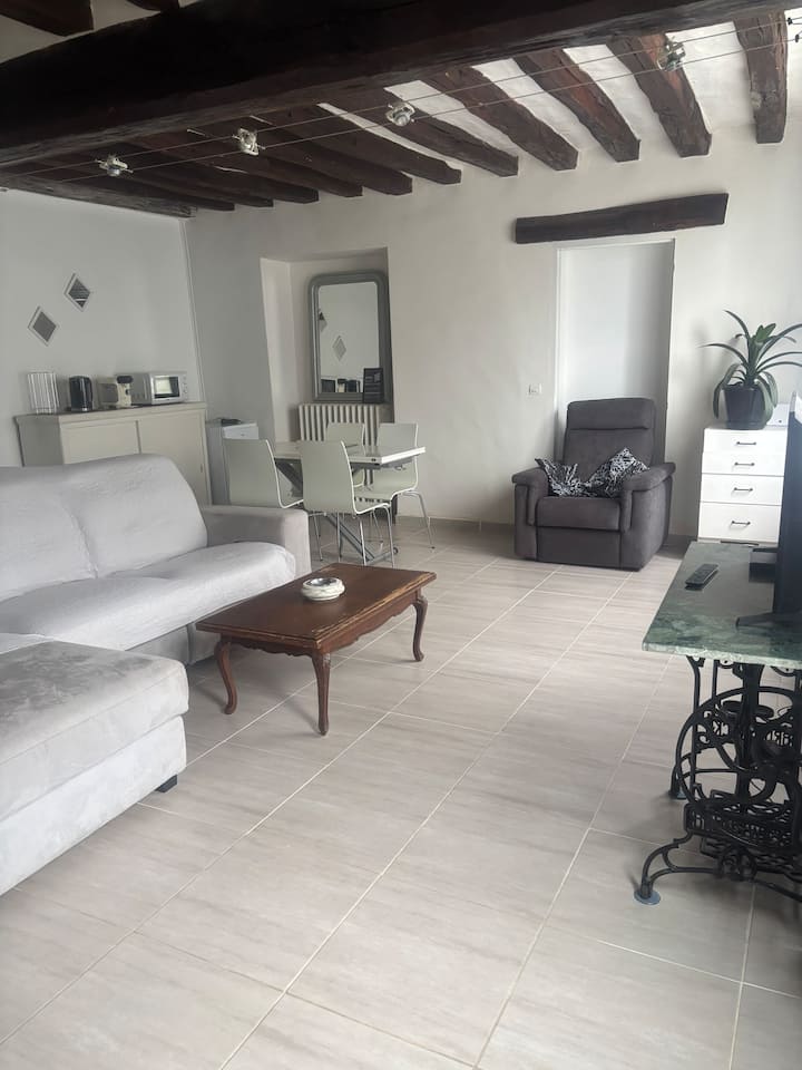 Petite Maison Sans Cuisine - Thoiry