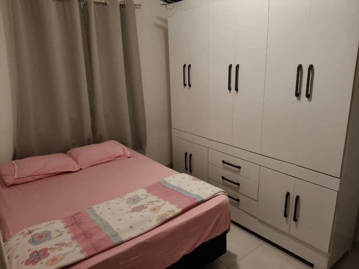 საძინებელი 1