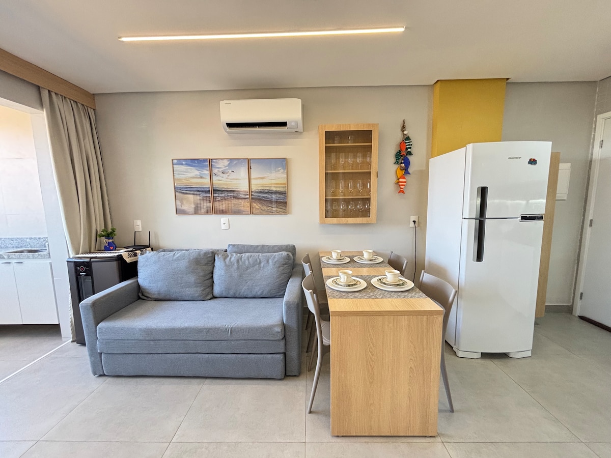 Popular Airbnb listing: Flat Downtown 250m Natural Pools | Beach Dock in Recife