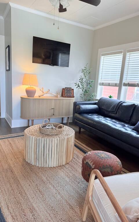 Top performing Airbnb: Refined Miner’s Retreat: Screened Porch, Yard. in Bisbee