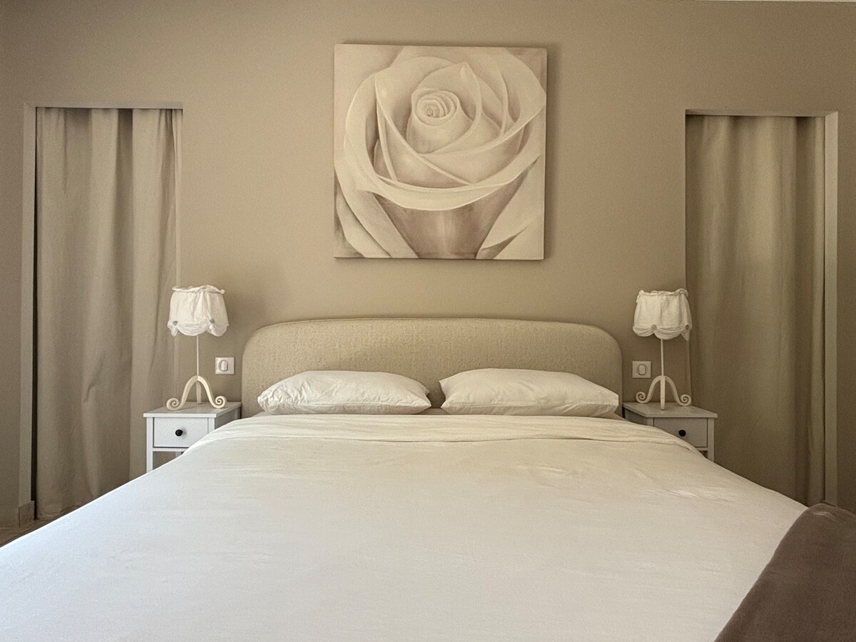 غرفة النوم 1