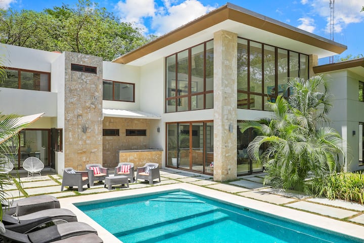 Playa Colorado Modern Home