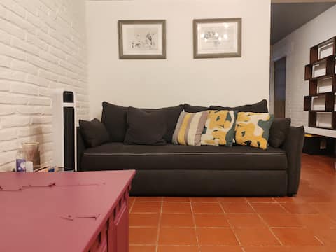 Top performing Airbnb: cozy 1BR 1 BT, 4 people, beach just 3 blocks in Puerto Vallarta