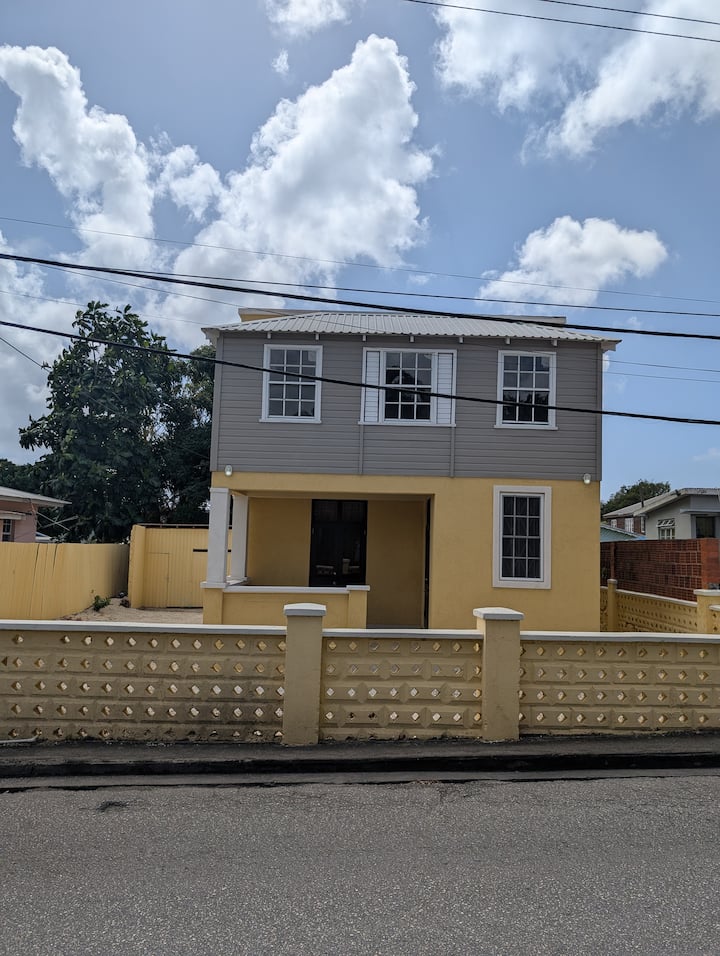 Evelyn Star Vacation Home - Barbados