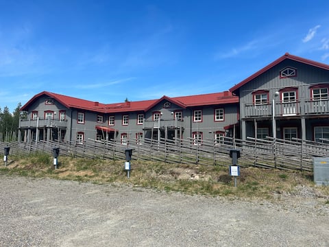 Ski-in/out in cozy Klövsjö