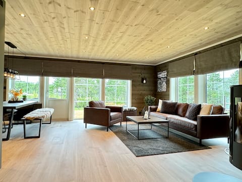 Top Airbnb: Brand new cabin near the city center! in Røros