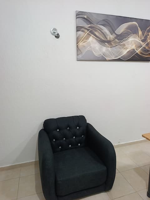 Top Airbnb: Comfortable Apartment 5 Minutes from the Airport in Yucatán