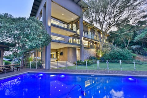 The Grand Outlook- Luxury Villa and Events Venue