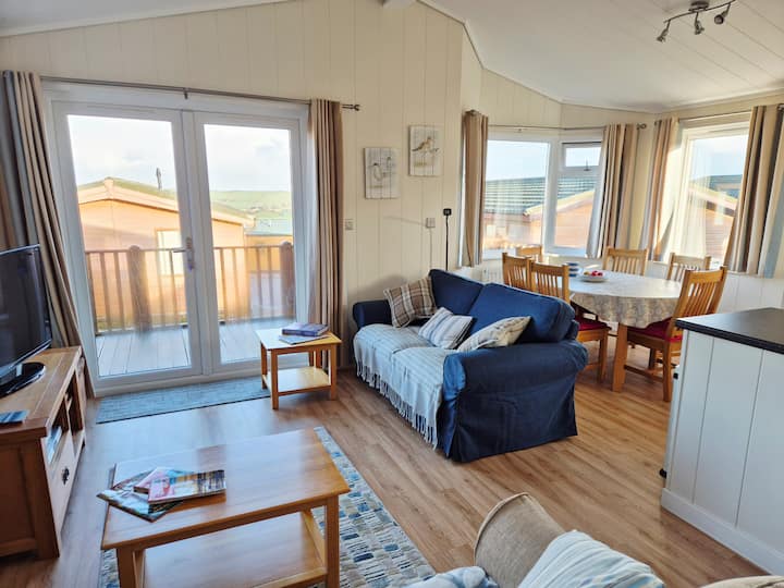 Spacious Lodge For 6 - Nr Woolacombe - North Devon District