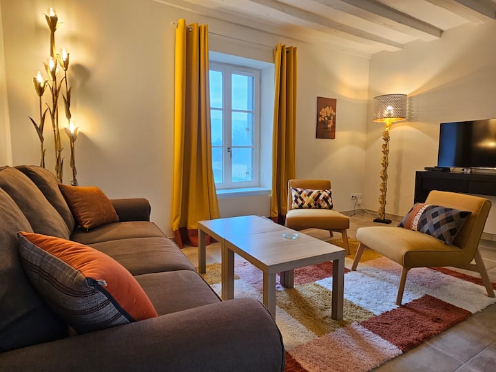 Le Petit Bry. Charmante Longère Au Pied Du Château - Valençay