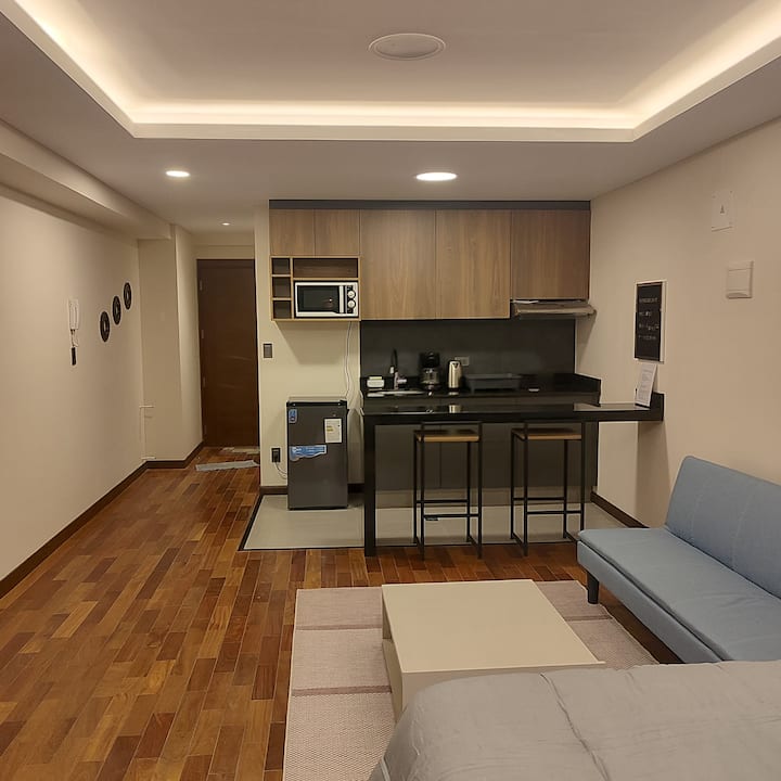 Estudio Moderno Y Equipado. - La Paz