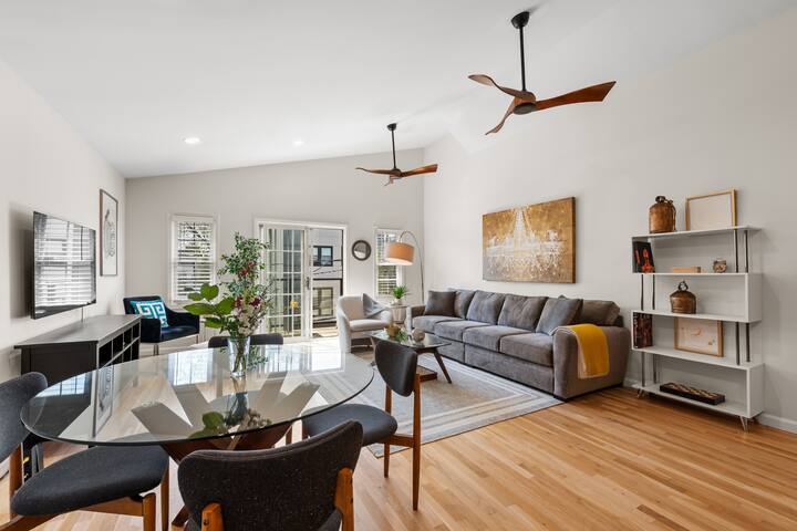 Large 3BR/2BA, Near NYC, MetLife, Liberty State Pk gallery image 4