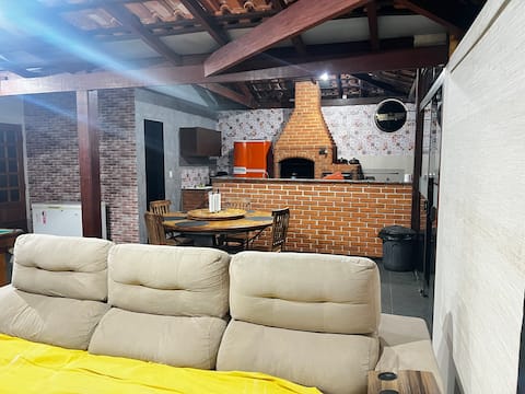 Airbnb em destaque: Boituva Farmhouse Vacations / Parties / Campfire / em Boituva