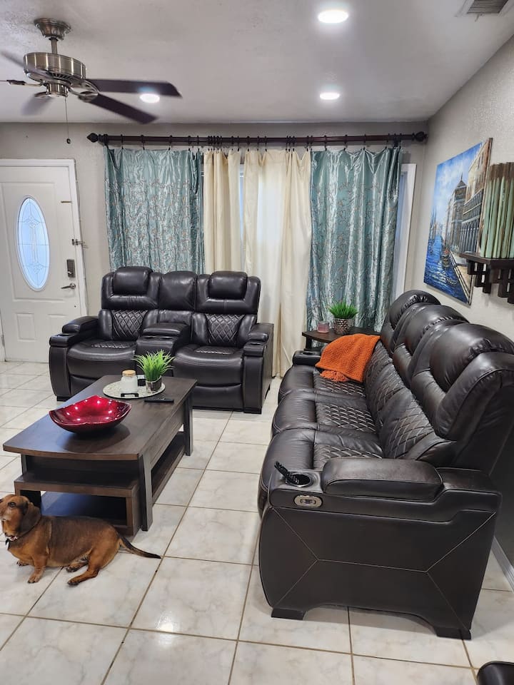 Private Home Near Usf - Tampa