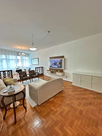 Hius Soluções Imobiliárias managed Airbnb listing 1