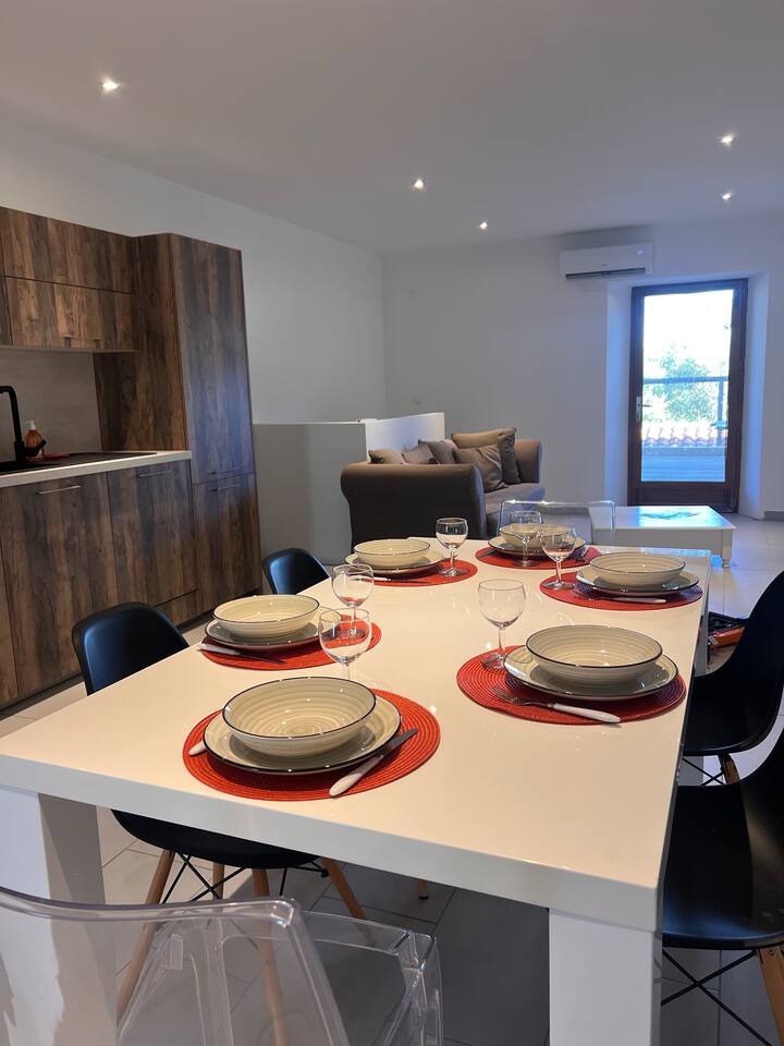 Appartement Au Centre Du Village - Sainte-Lucie de Porto-Vecchio