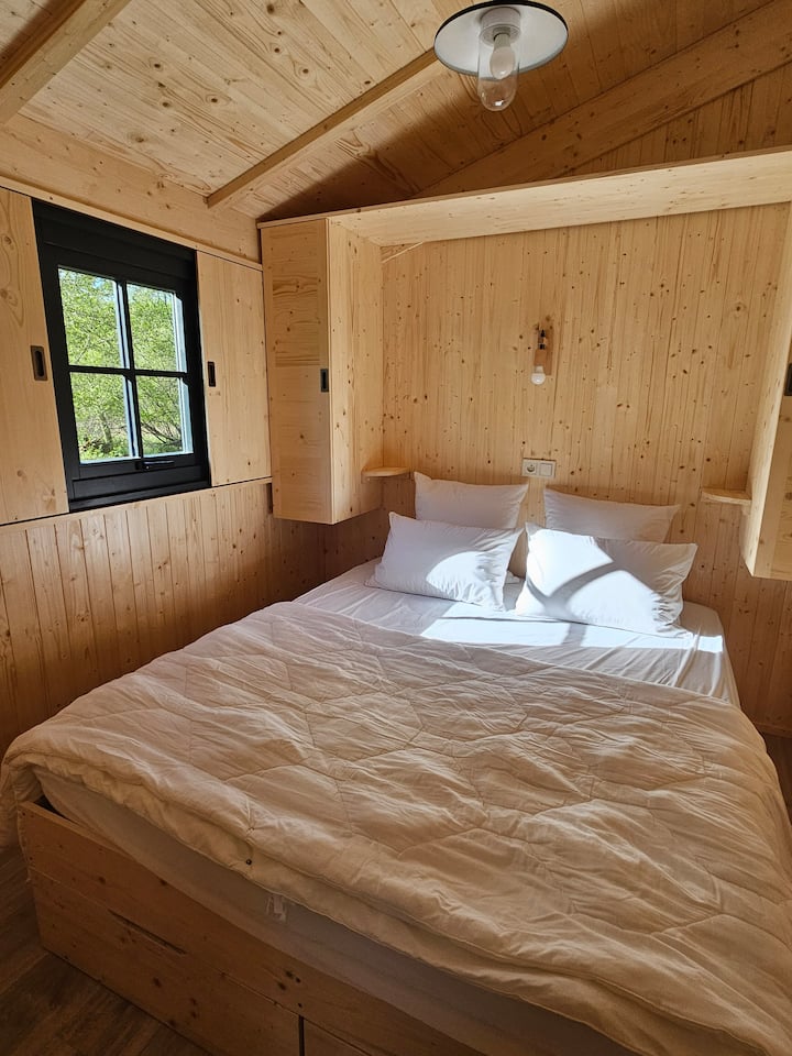 Dhomë gjumi