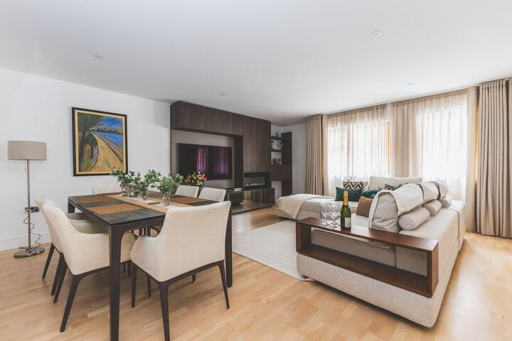 3 Bedroom Luxury Apt Westminster AC & Elevators gallery image 3