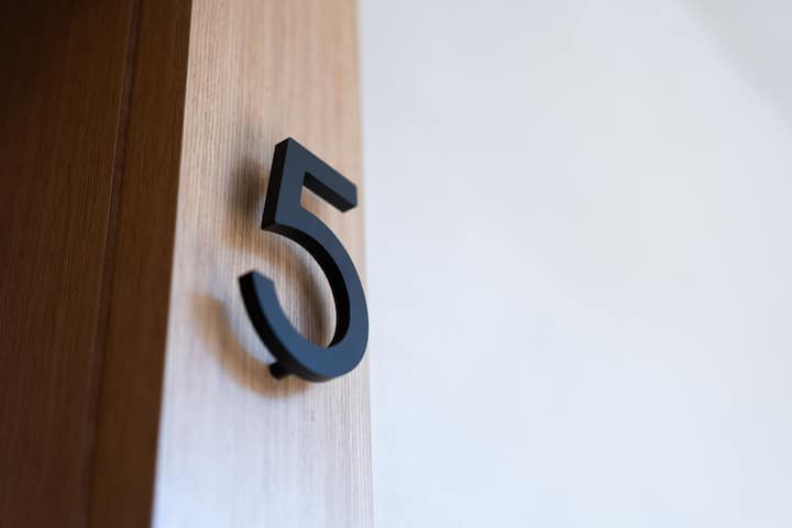 Spálňa 5