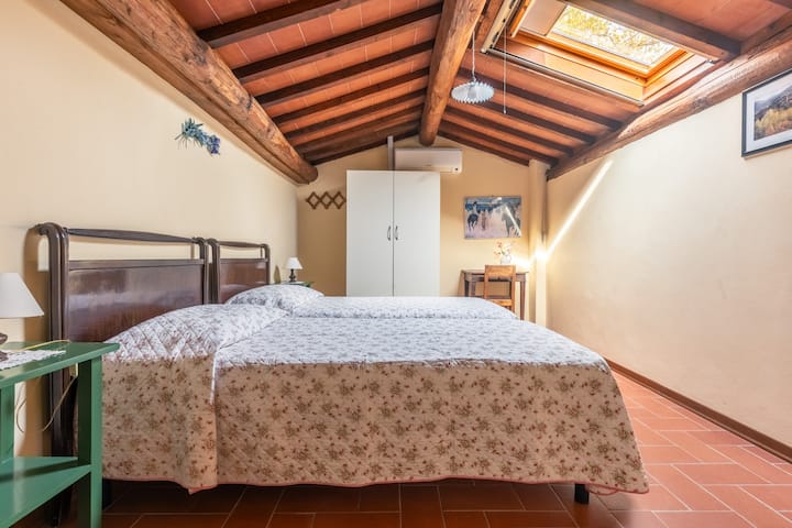 საძინებელი 2