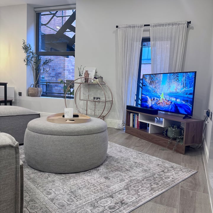 Chambers Residence | 1br | Quiet City Retreat - Manchester